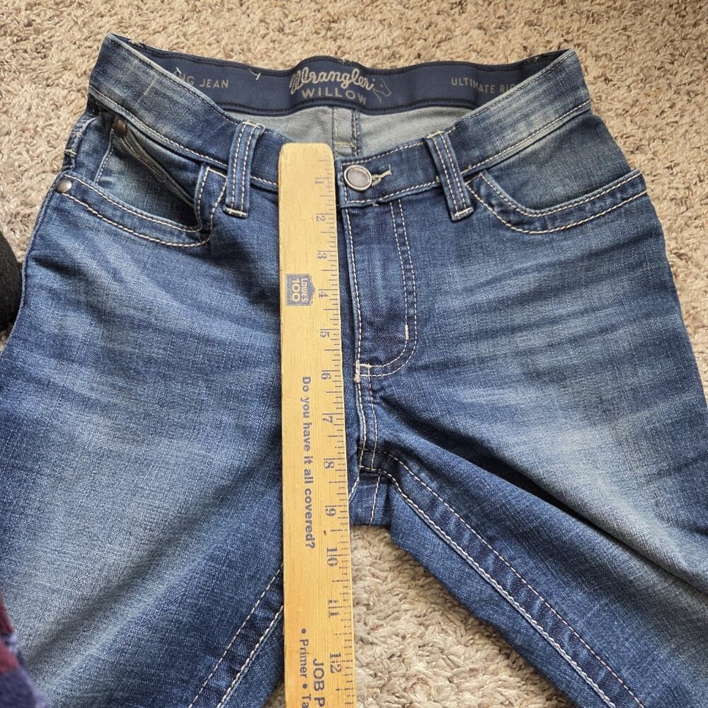 Wrangler Willow Ultimate Riding Jeans Womens 5/32 Bootcut Stretch Dark Wash - Picture 4 of 6